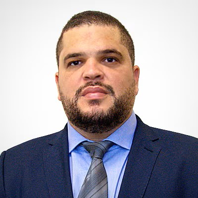 Roberto Barros.jpg
